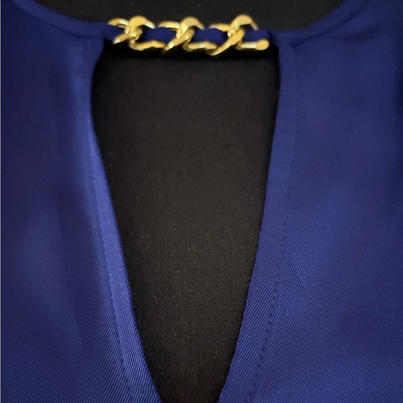INC SILKY ROYAL BLUE LONG SLEEVE KEYHOLE GOLD CHAIN NECKLINE DRESSY BLOUSE SZ M - Picture 6 of 10